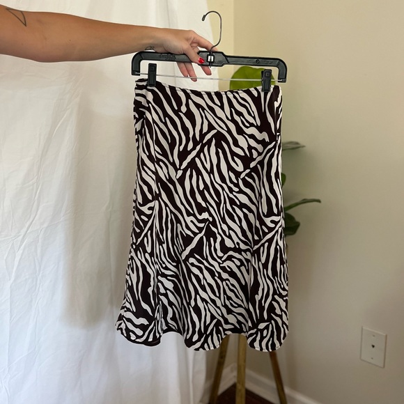 Vintage Brown + White Zebra Silk Skirt - Picture 6 of 7